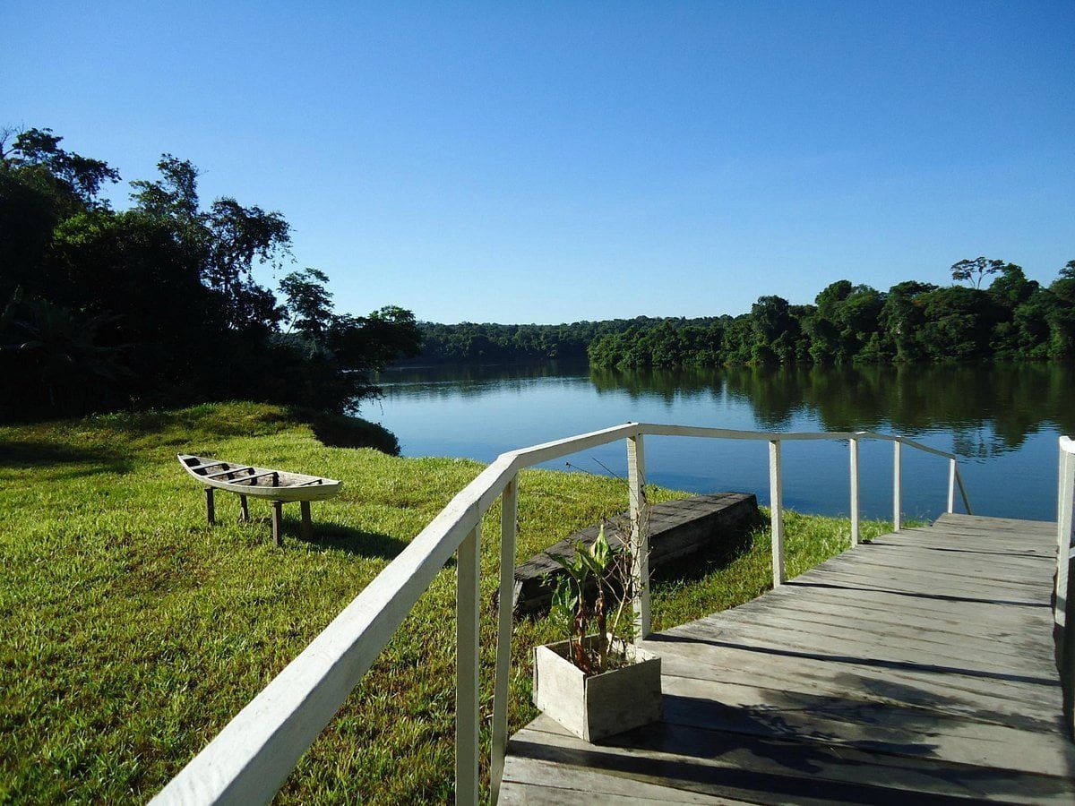 The deck at the water